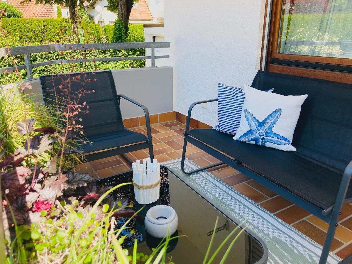 Seebrise Ferienwohnung, Seenähe, DAZN Sport Live Stream, WOW Stream, Privatparkplatz, Wlan, Balkon Rielasingen-Worblingen Exterior foto